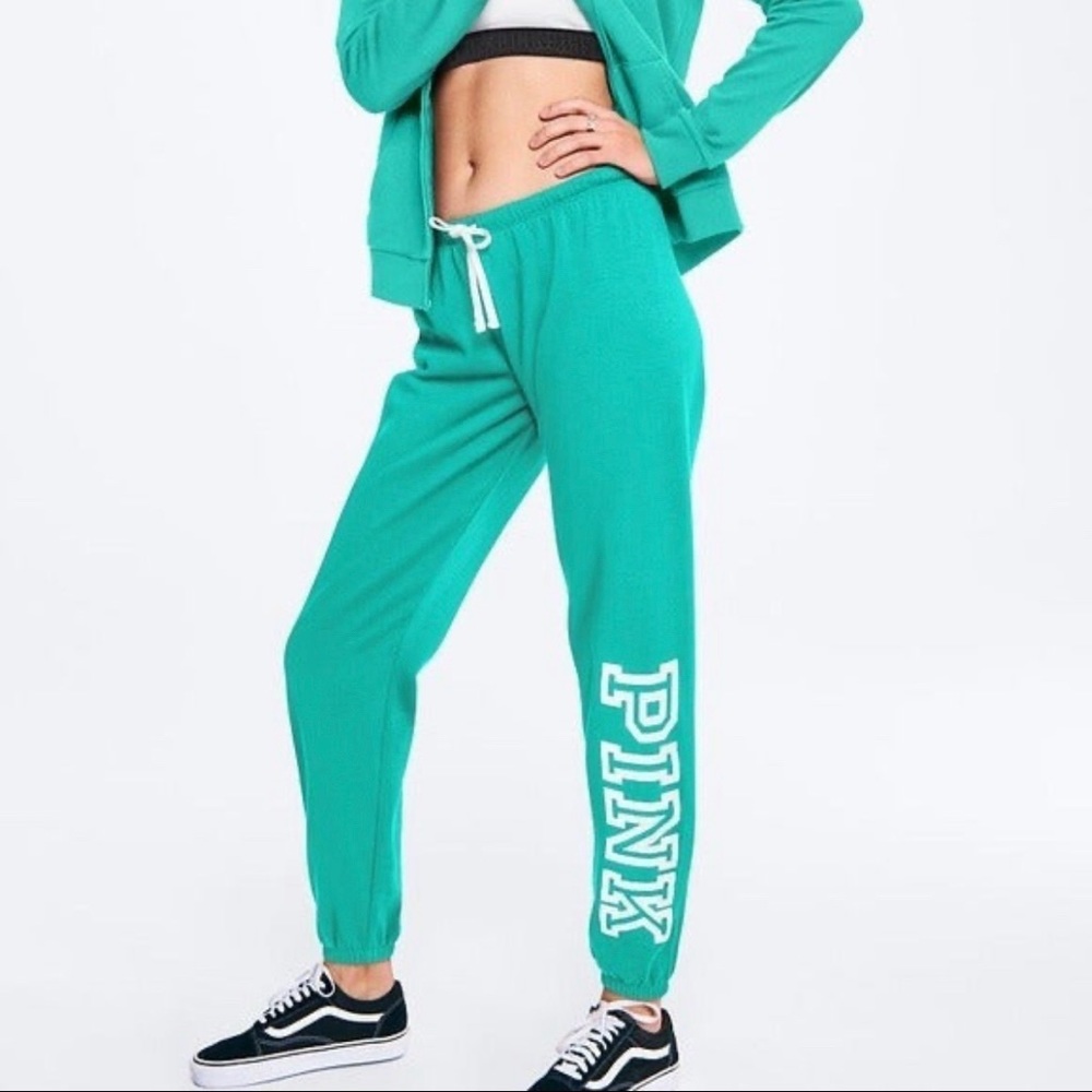 Victoria Secret PINK Aqua Everyday
Lounge Classic Pants. & large purple hoodie